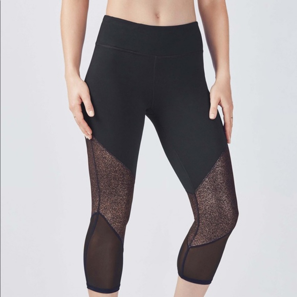 Fabletics Salar Mesh Power Hold Capri